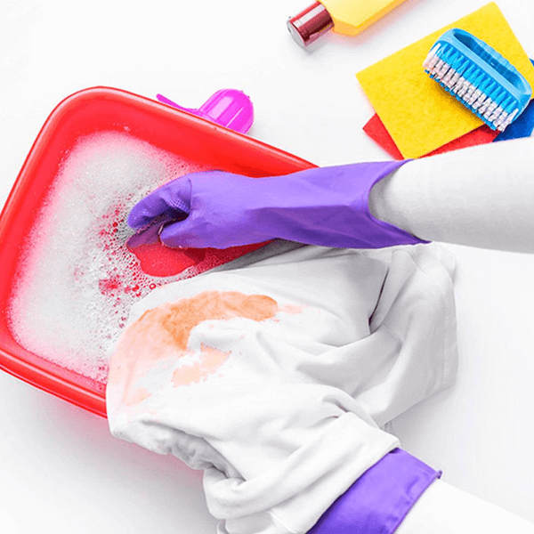 İnatçı Lekeleri Elle Çıkarmanın Yolları : Kapak Görseli